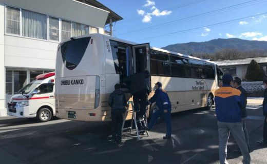 バス車両火災避難訓練と救命救護の実施について　恵那市　中部観光株式会社
